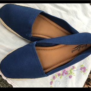 Lucky Brand Dexie Canvas Flats